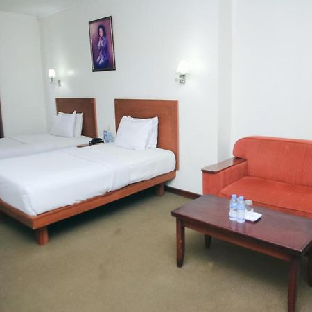 Hotel Bumi Asih Padangsidimpuan Batubelubang Екстер'єр фото