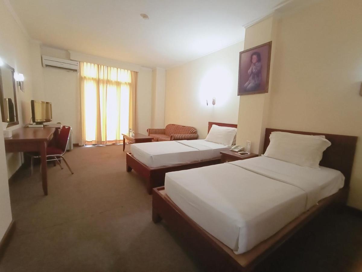 Hotel Bumi Asih Padangsidimpuan Batubelubang Екстер'єр фото